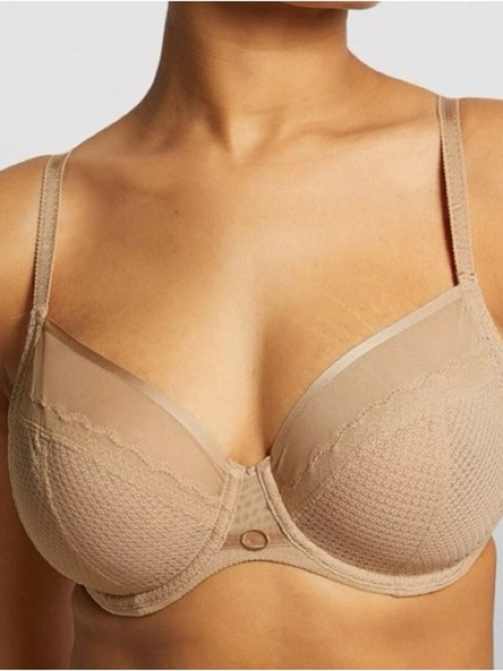 Chantelle Parisian Allure C22310 Plunge Bra Underwire Unlined Nude - 30DDD